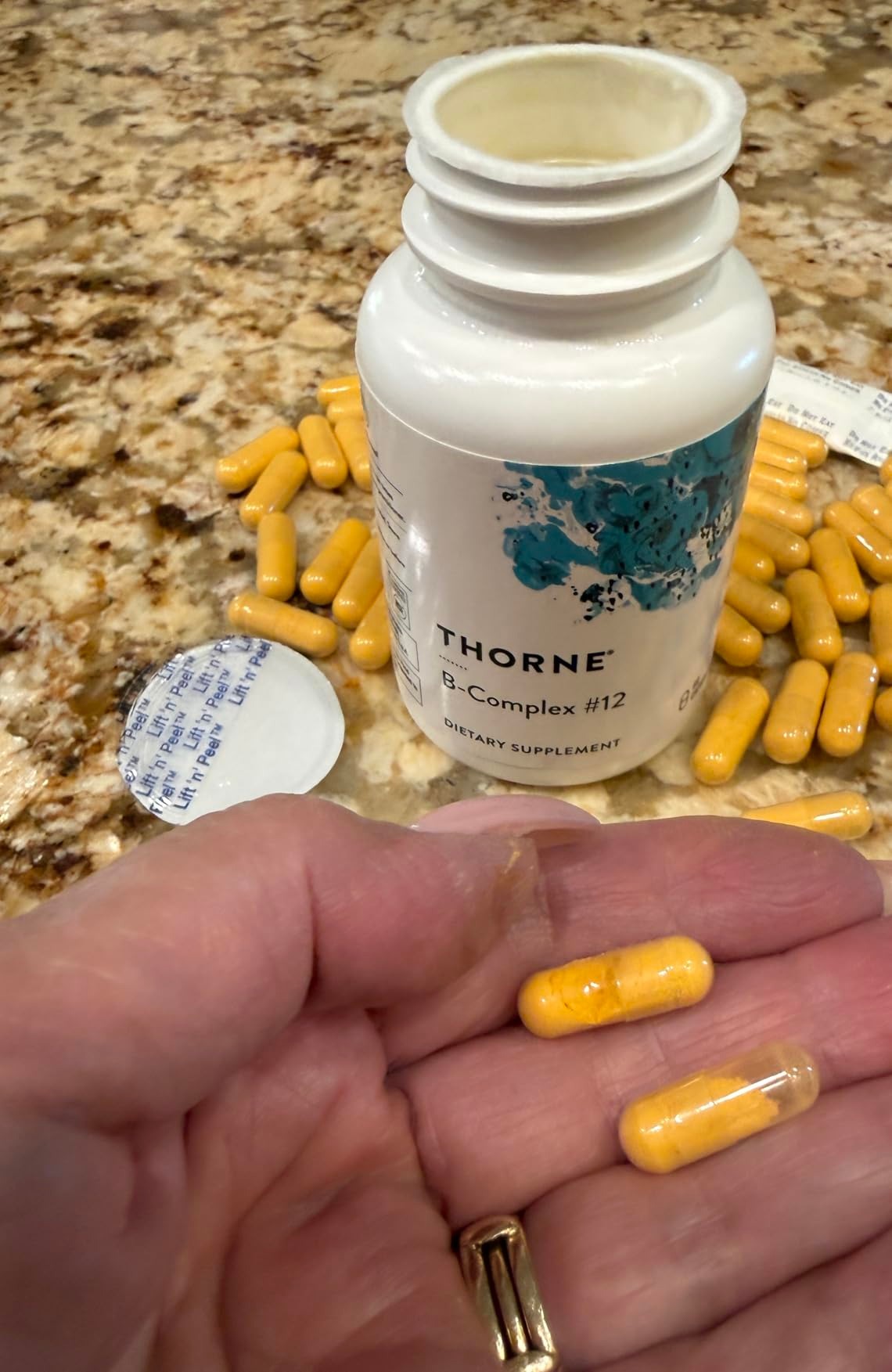 THORNE B-Complex #12 8 Active B Vitamins & Choline 60 Capsules in Pakistan thumbnail 4