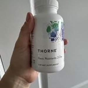 THORNE Basic Nutrients 2/Day Vitamin &amp; Mineral Formula 60 Capsules Comprehensive Daily Multi-Vitamin